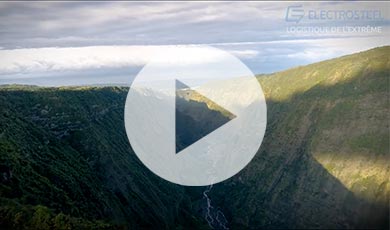 ELECTROSTEEL - a logística do extremo na Reunião